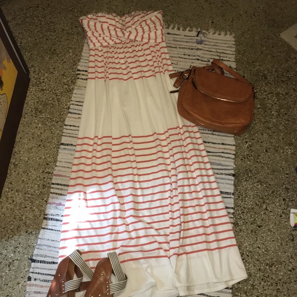 Jessica Simpson Dresses & Skirts - Jessica Simpson Jersey Maxi Dress